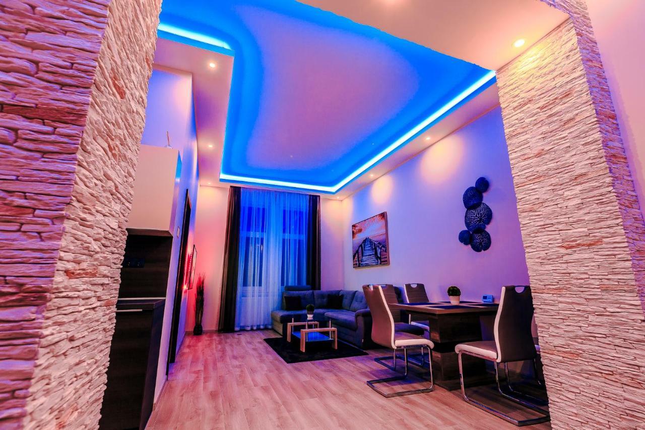Luxury Smart Apartments Szeged Exterior photo
